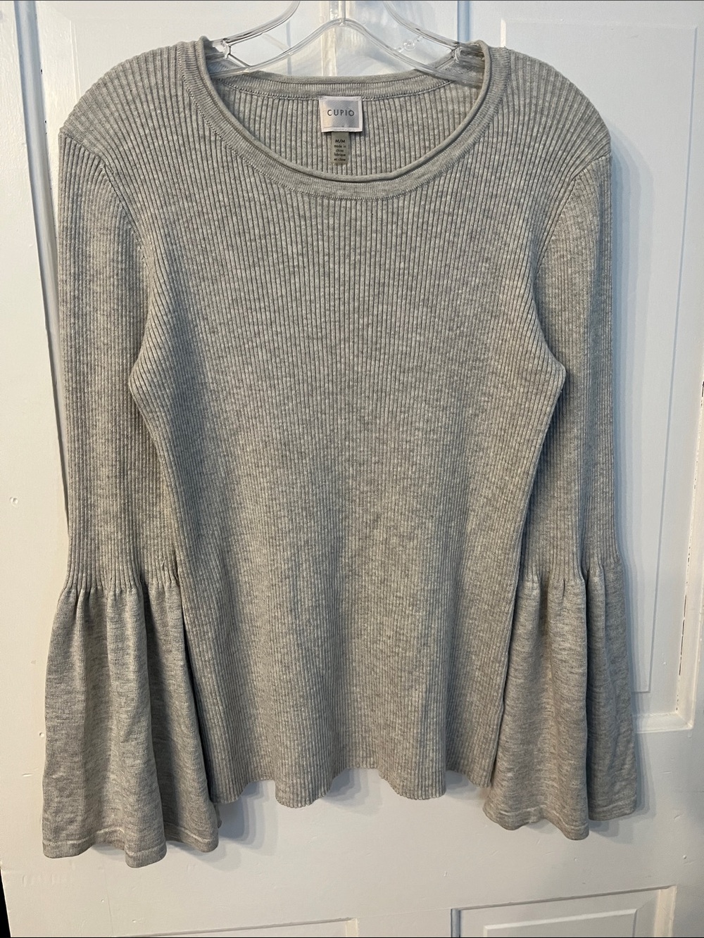 Cupio Gray Ribbed Knit Pullover Sweater M Long Bell Sleeves